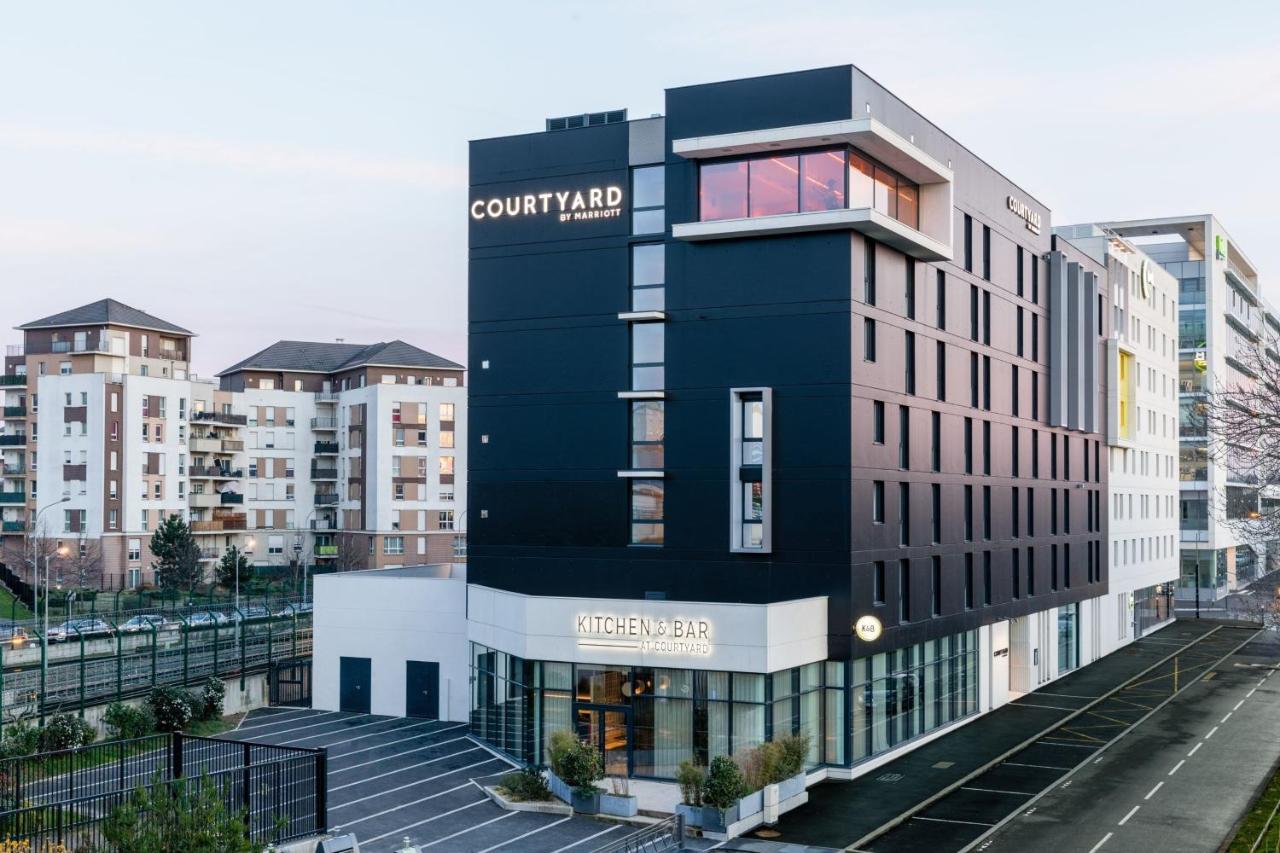 Courtyard By Marriott Paris Creteil Hotel Exterior photo
